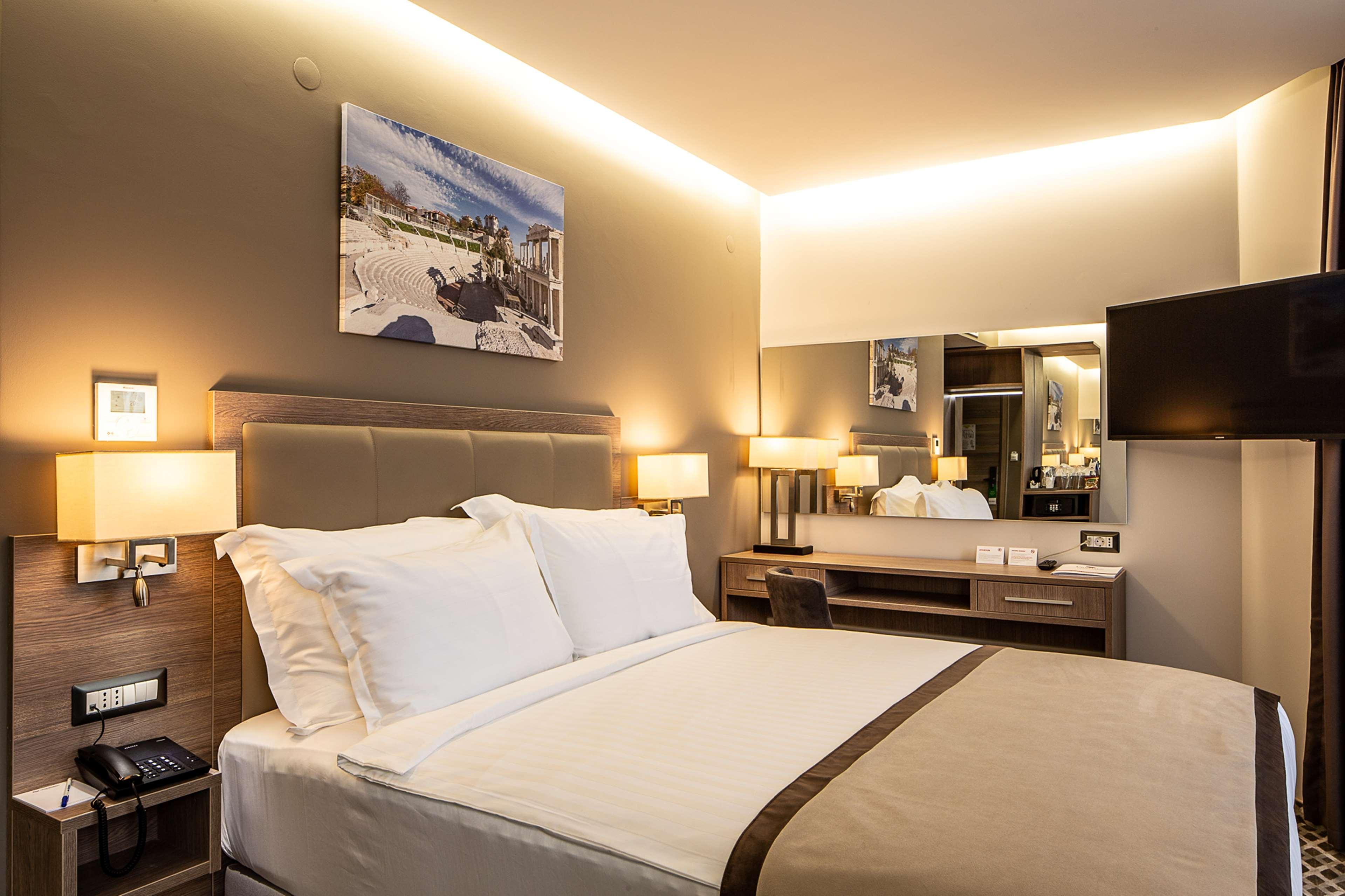 Best Western Premier Plovdiv Hills Buitenkant foto